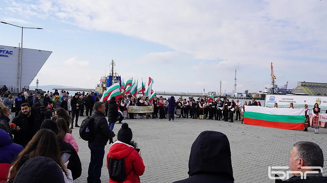 Бургас отбелязва 3 март с Българовско шествие