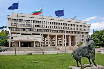 МВнР: Дискусиите по мирните договори пречат на стабилността