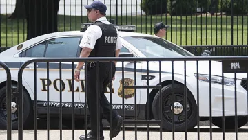 Двама души  загинаха при стрелба  в гимназия в САЩ