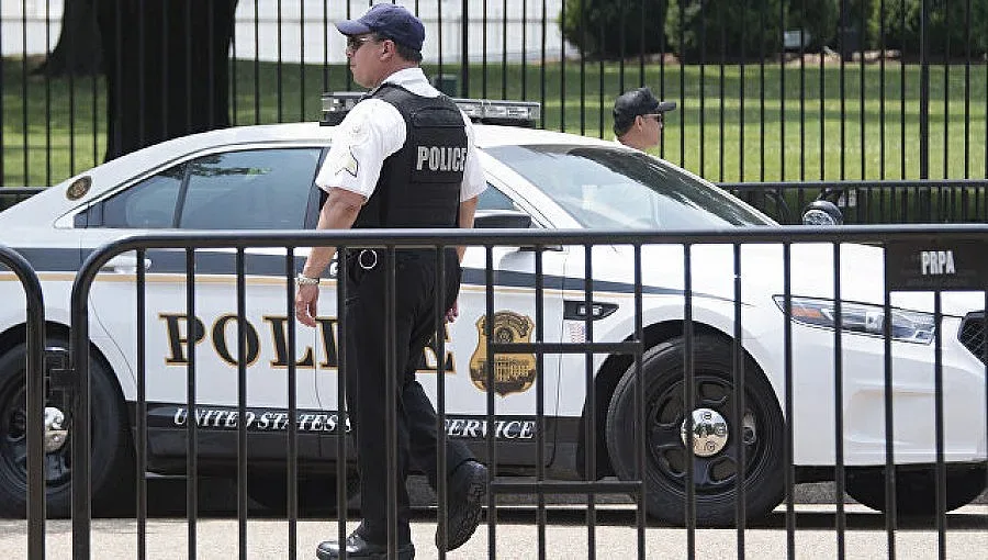 Двама души  загинаха при стрелба  в гимназия в САЩ