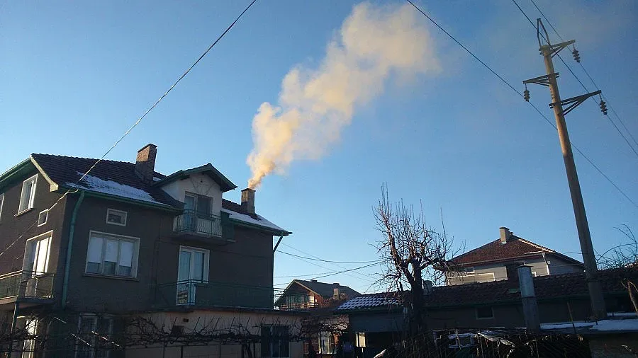 Сменят печки на въглища с екогориво с европари