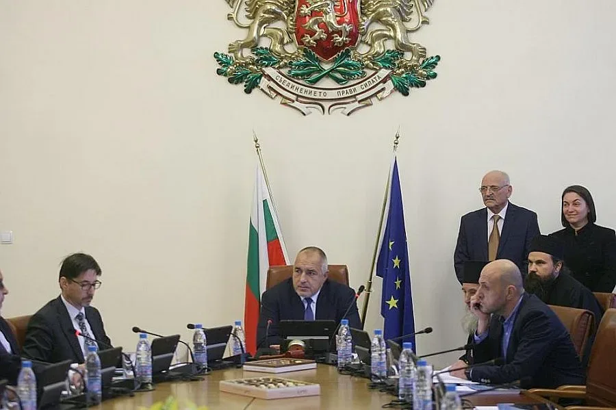 Кабинетът дава 940 000 лв. за Зографския манастир