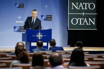 Столтенберг: Сърбия може да помага на НАТО и без да е неин член