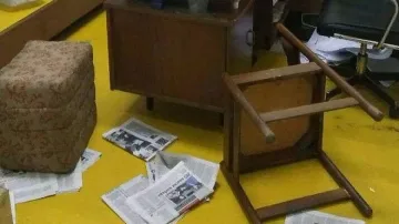 Разбиха столичен офис на БСП