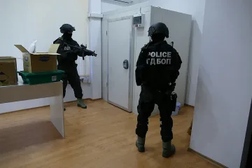 САМО В "СТАНДАРТ": Арабинът Амир Мохамед изнесъл в ЕС лекарства за 80 млн. лв.