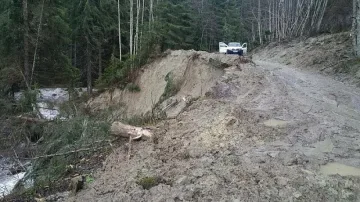 Срутище откъсна село Мугла от света