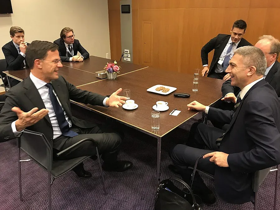 Карадайъ лобира за приемането ни в Шенген пред холандския премиер