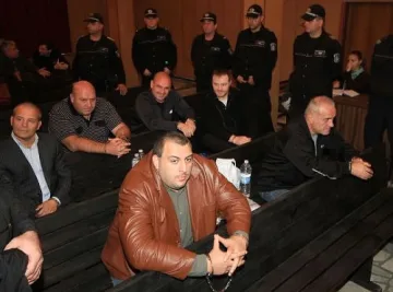 Окончателно: Доживотни присъди за Килърите