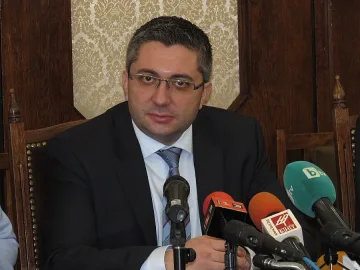 Нанков: Държавата не се отказва от царските имоти