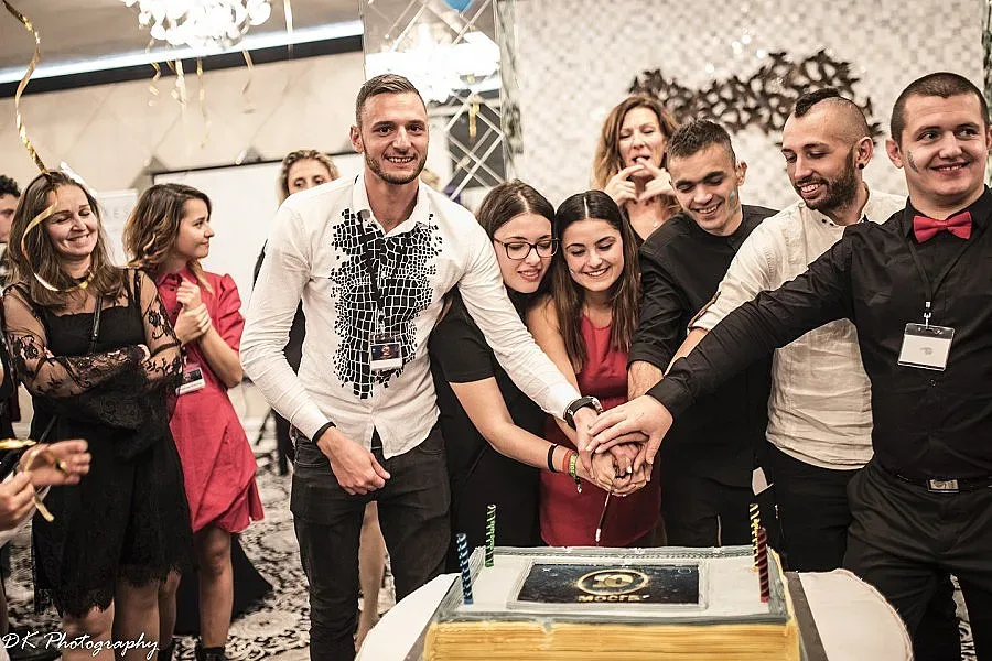 Младежката организация на Съюза на глухите чества юбилей в хотел „Маринела"