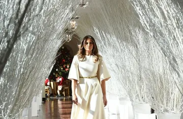 Коледната приказка на Мелания (СНИМКИ)