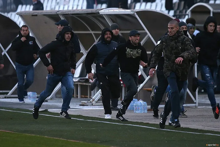 И прокуратурата пое побоя на "Лаута"