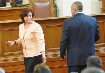 Съдебният спор между Борисов и Нинова отложен за напролет