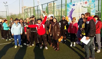 Синдикат бори насилието със спорт