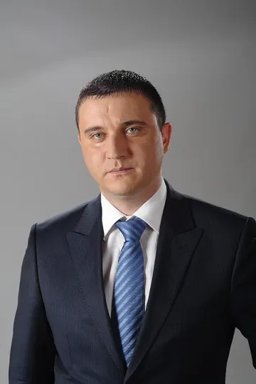 Горанов: Не ние пазим нашите хора, а те трябва да пазят достойнството на ГЕРБ и на държавата /ОБНОВЕНА/