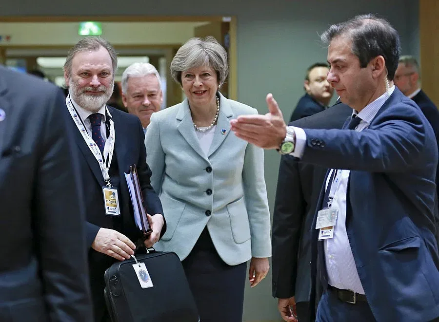 Тереза Мей: Враждебна Русия е заплаха за Източното партньорство на ЕС