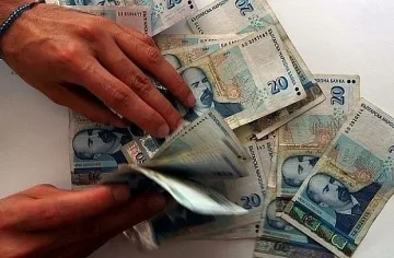 Таванът на кешовите плащания остава 10 000 лева