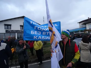 ОБЗОР: Кабинетът ще решава за втори лифт на Банско