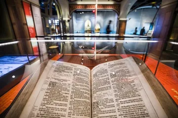 СУ разкри голяма тайна за първата библия на славянски език