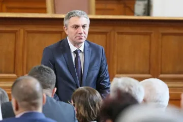 Карадайъ: Ще наблюдаваме Караянчева