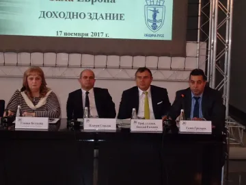 ОТ ДИСКУСИЯТА НА "СТАНДАРТ": Догодина Русе става строителна площадка