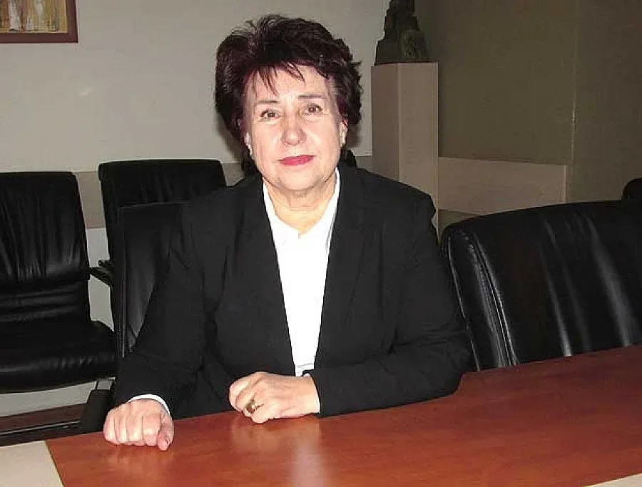 Кметът на Перник защити местните превозвачи