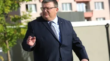 Депутатите ще изслушат Сотир Цацаров за паралелния износ на лекарства