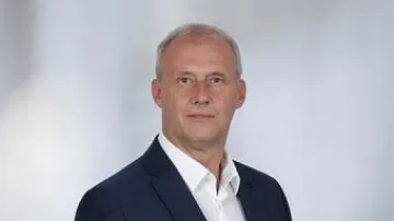 Как западни фирми експлоатират източноевропейците