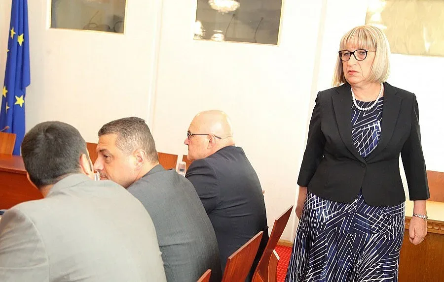 Цачева в САЩ за среща на министрите на правосъдието