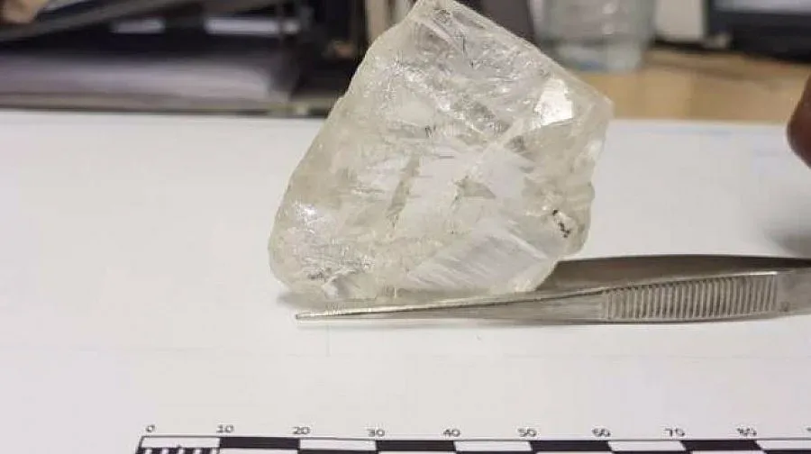 Откриха диамант 476 карата