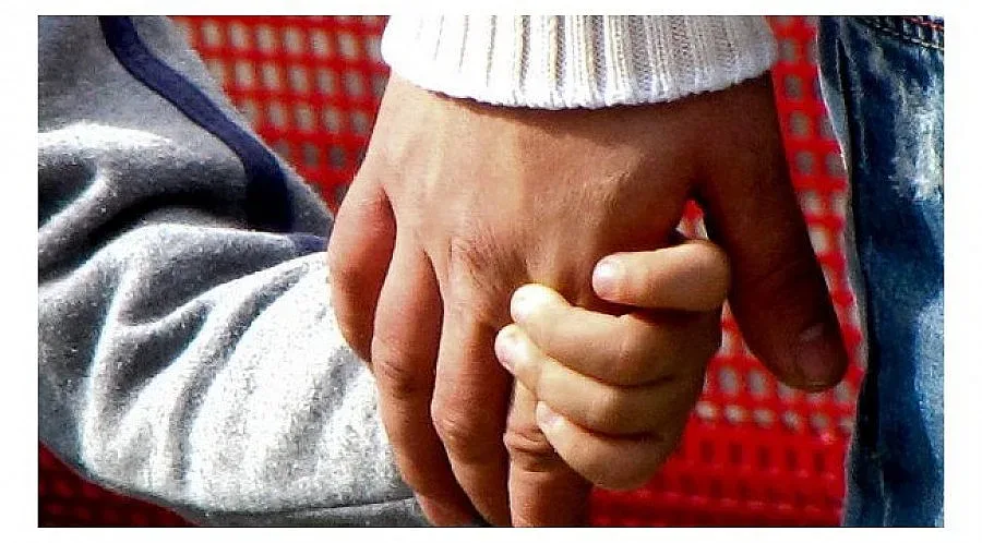 Обсъждат по-високи заплати за социалните работници