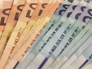 Плащанията в кеш - до 5000 лв.