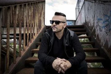 Графа с песен срещу насилието над медици