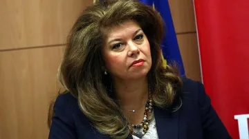 Вицепрезидентът: Образованието ще интегрира децата-бежанци