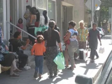 Вдигат социалните помощи и добавки