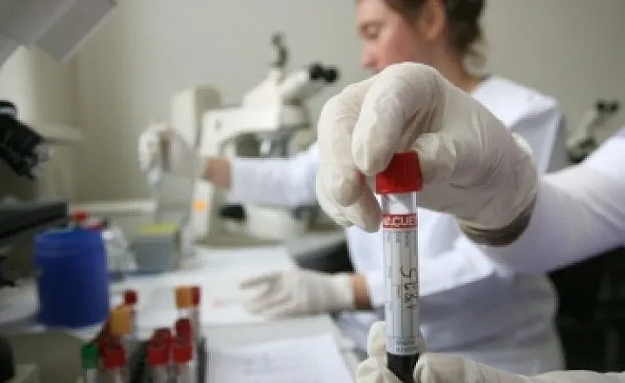 Грипните вируси си "партнират" с бактериите