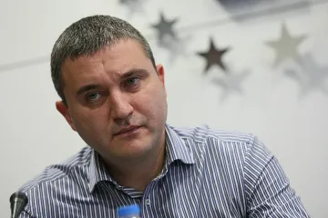 Владислав Горанов: Здравеопазването е пропито от интереси, в него се краде много