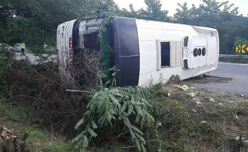 Без алкохол в кръвта на шофьора на обърнатия автобус