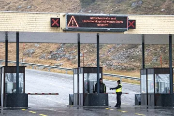 Ураган провали мъжкия старт на ските в Зьолден