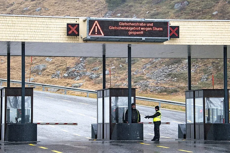 Ураган провали мъжкия старт на ските в Зьолден