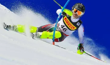 Алберт се връща на пистата през декември