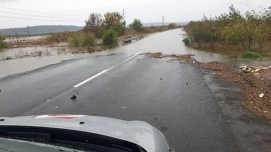 Разследват смъртта на жертвите от наводненията в Бургаско