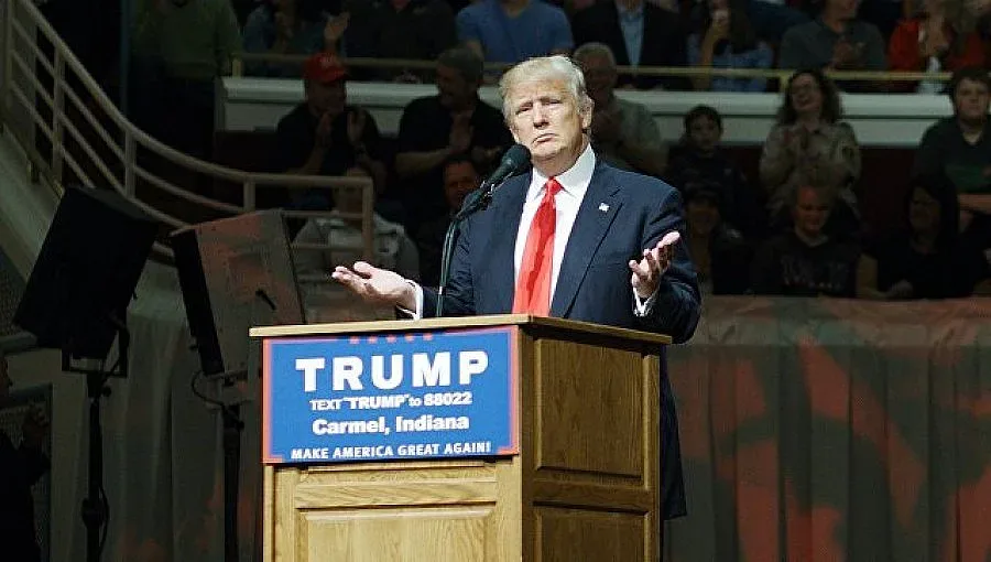 Лидерът на демократите призова Тръмп да спре да пише в Twitter