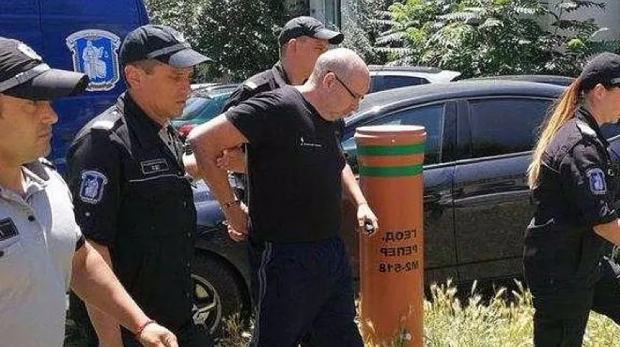 Шведът-побойник си плати глобата, камериерката иска от него 50 000 лева