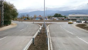 Пловдивчанин си взе парче от шосе