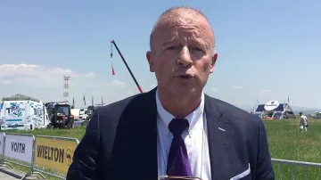 Ангел Попов карал шеф в ИААА да напусне