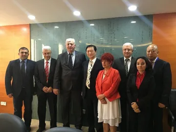 Китайци с интерес към летище "Пловдив" и каскадата на язовир "Въча"