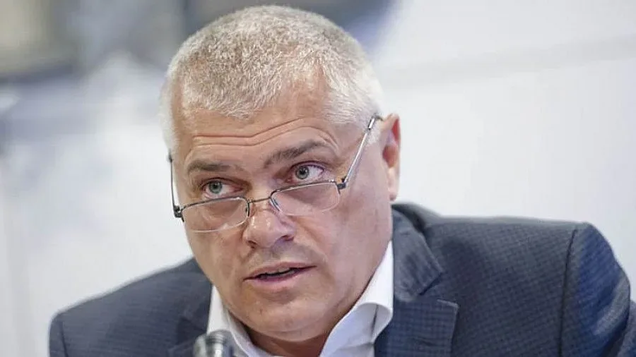 Валентин Радев обеща да изчисти "гнилите ябълки" в МВР