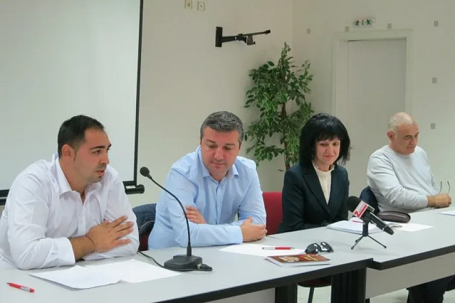 БСП атакува и МОН