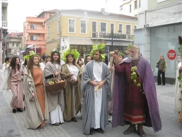 40 изби стягат бъчви за Дефиле на младото вино